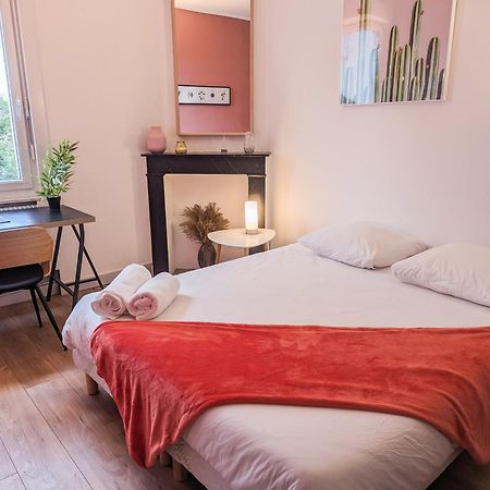 Le Cocon Bleu - Appartement Calme - Parking Gratuit - Fibre Arras Eksteriør billede